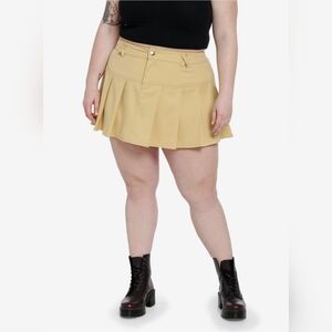 Hot Topic Thorn & Fable Yellow Pleated Mini Skirt XL